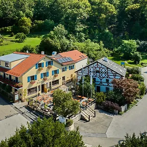 Zum Blauen Hecht Gasthof Kipfenberg